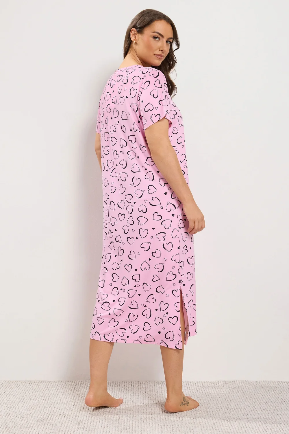 Yours Curve 2 Pack Black & Pink Heart Print Midaxi Nightdresses - 30-32 Image 4