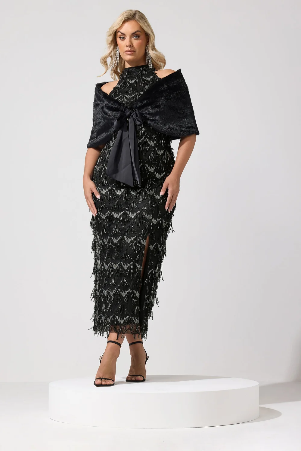 Yours London Curve Black & Silver Tassle Sequin Choker Dress - 18 Image 3
