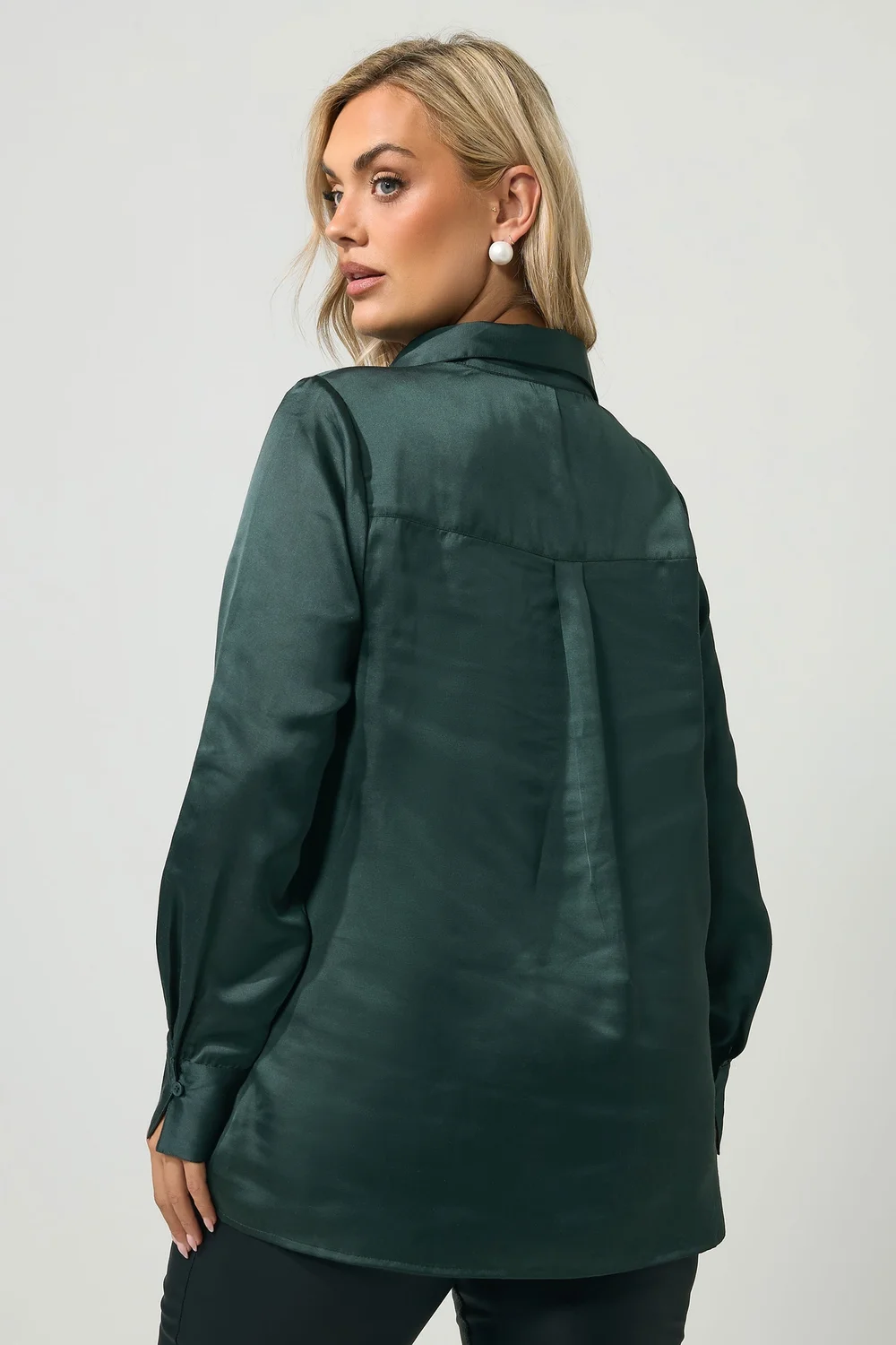 Yours London Curve Green Satin Open Collar Shirt - 24 Image 2