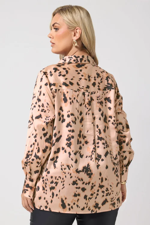 Yours London Curve Brown Animal Satin Shirt - 20 Image 4