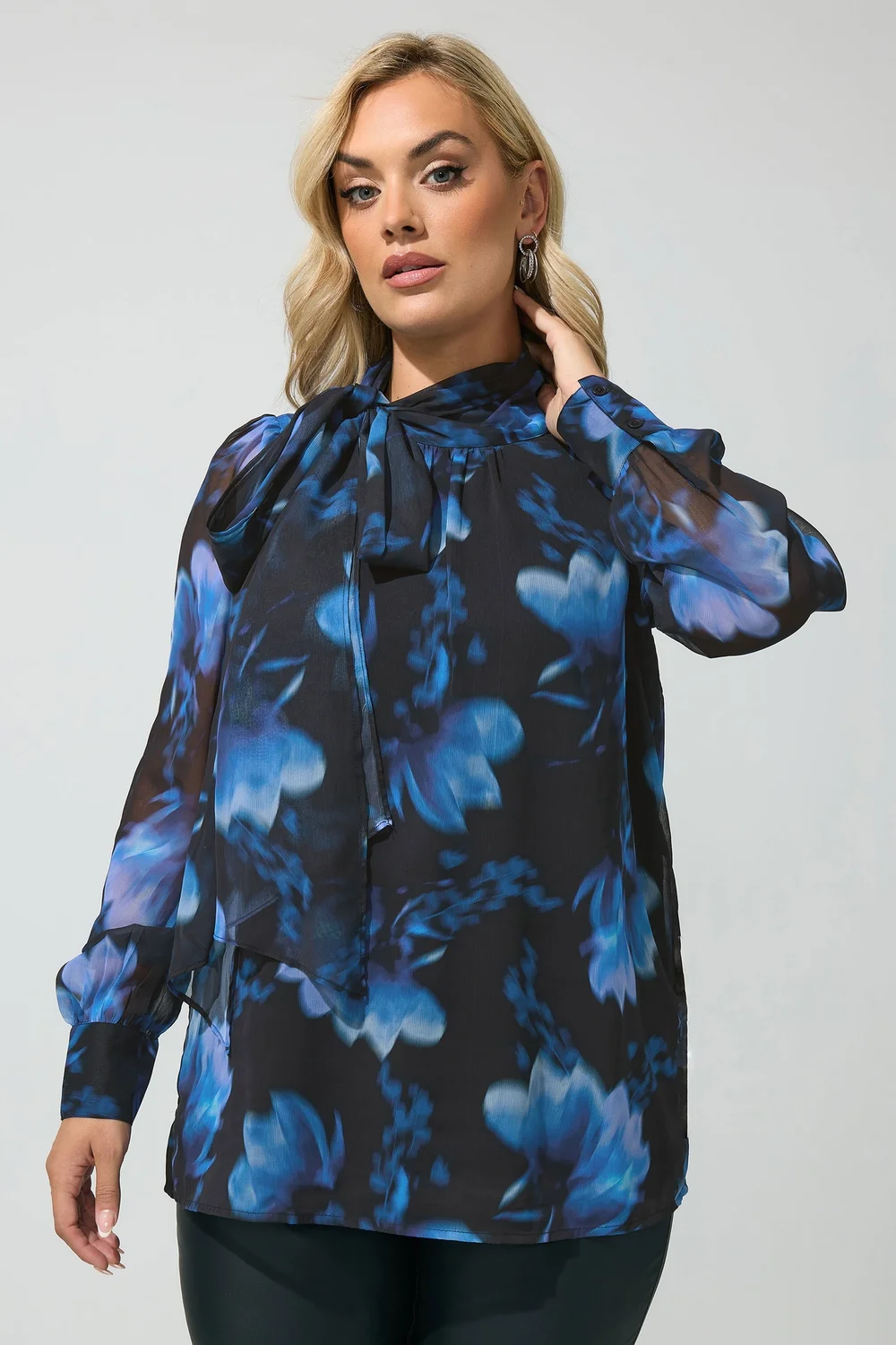 Yours London Curve Blue Blurred Floral Bow Blouse - 18 Image 1