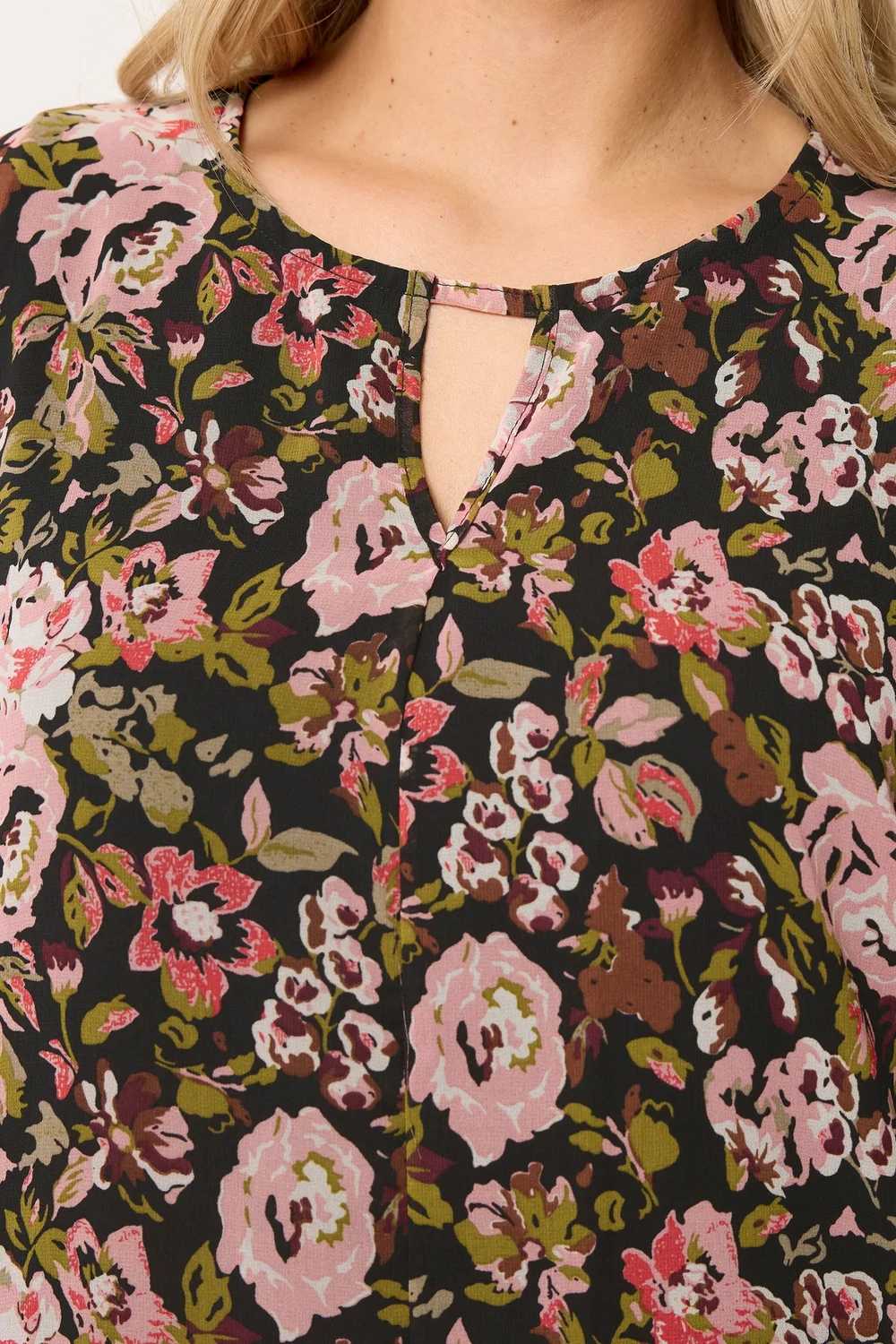 Yours Curve Black Floral Print Keyhole Detail Top - 26-28 Image 5