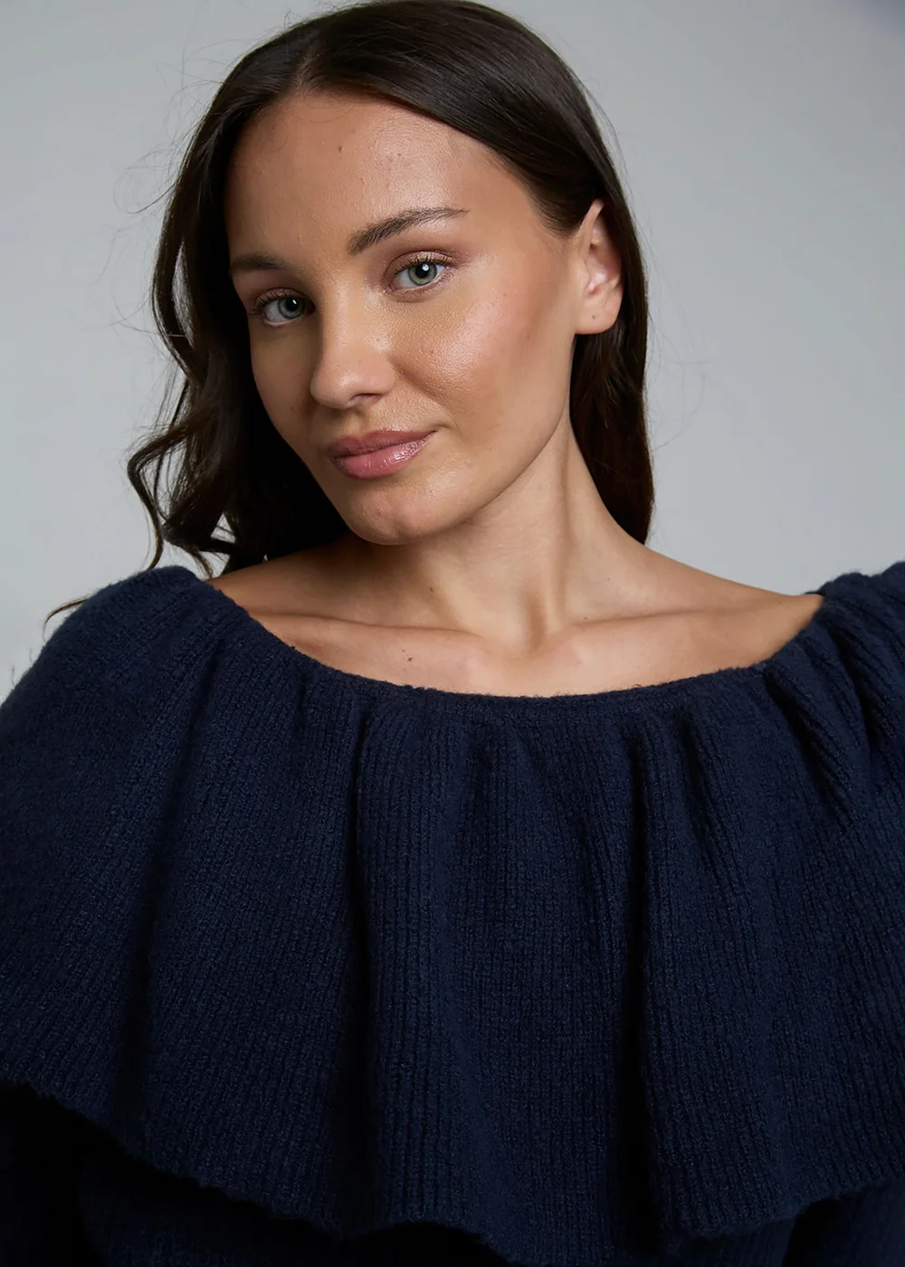Wednesdays Girl Navy Off-the-Shoulder Ruffle Long Sleeve Jumper - M Image 3