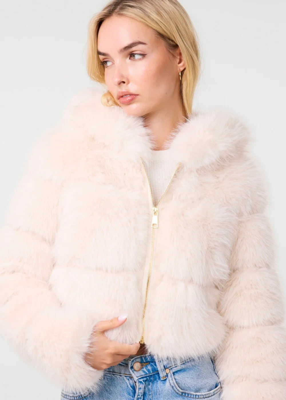 Pink Vanilla Cream Hooded Faux Fur Cropped Coat - M/L Image 3