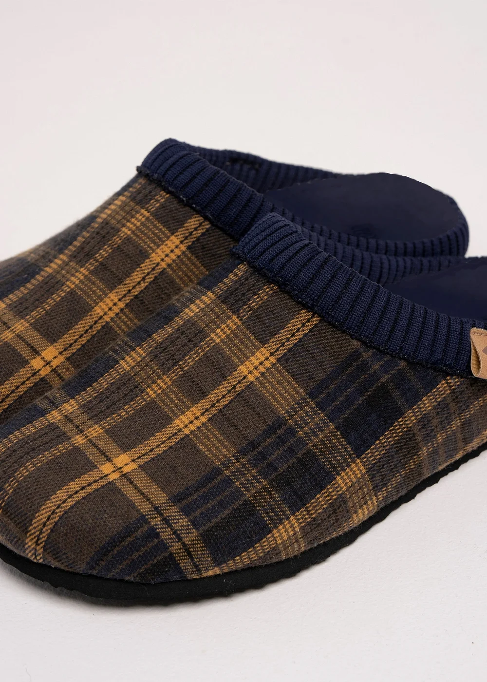 Brakeburn Navy Swanage Slipper - 11 Image 2