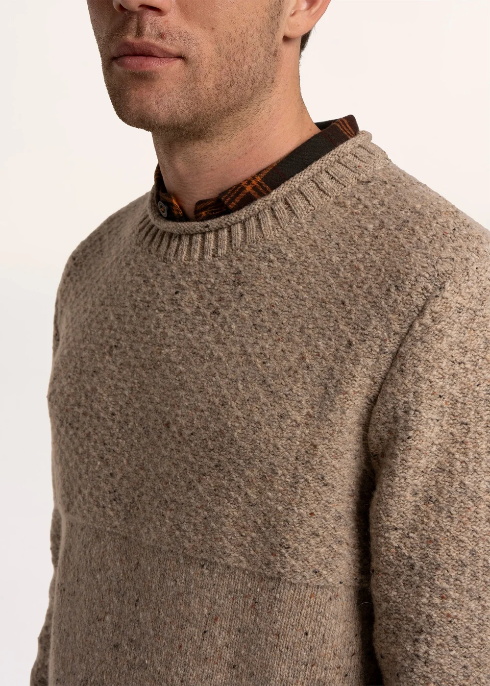 Brakeburn Beige Bounds Cable Crew Neck Knitted Jumper - XL Image 4