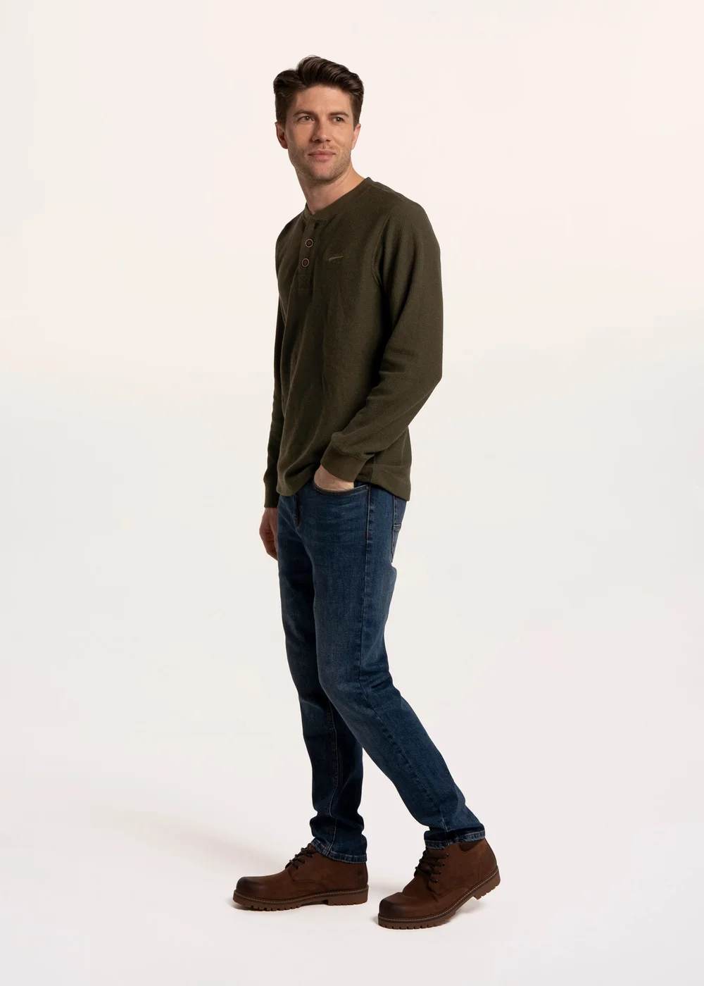 Brakeburn Green Arran Waffle Textured Henley - L Image 3