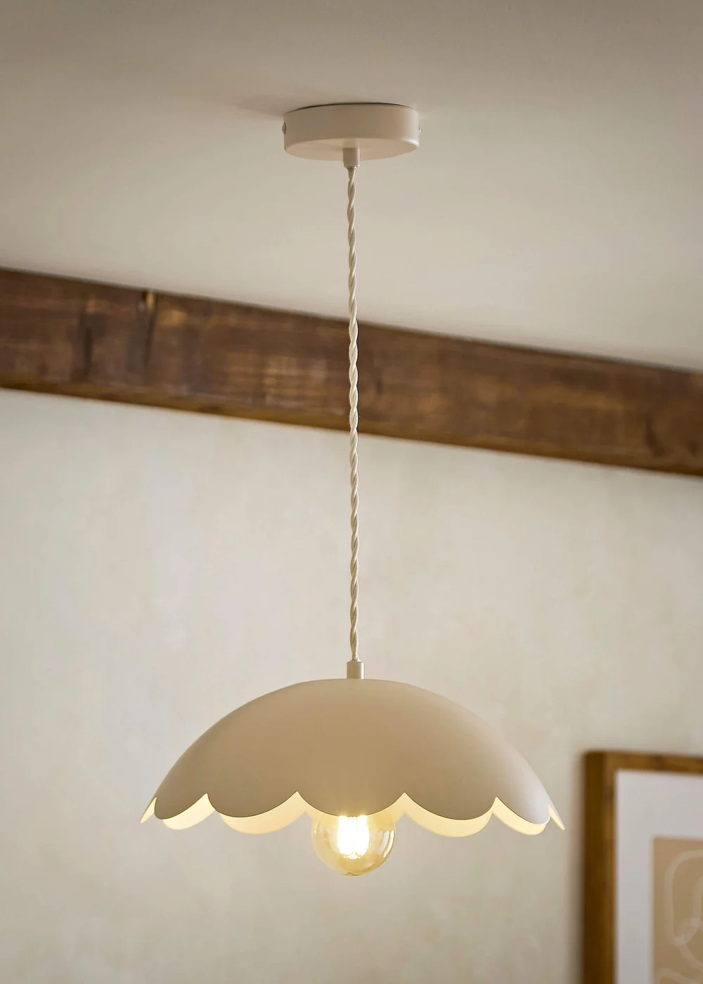 ValueLights Millie Cream Flower Scallop Ceiling Pendant - One Size Image 2