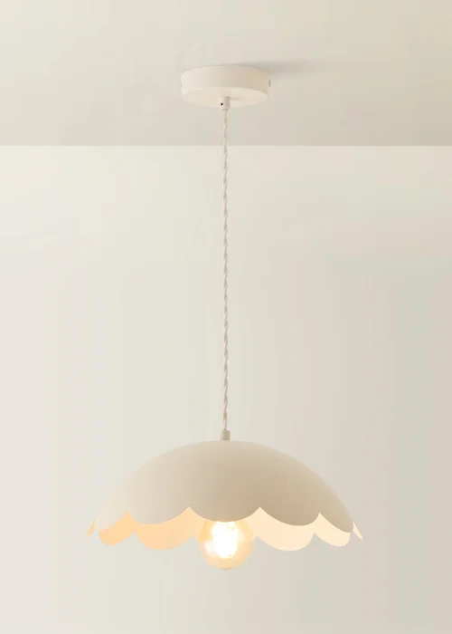 ValueLights Millie Cream Flower Scallop Ceiling Pendant - One Size Image 4