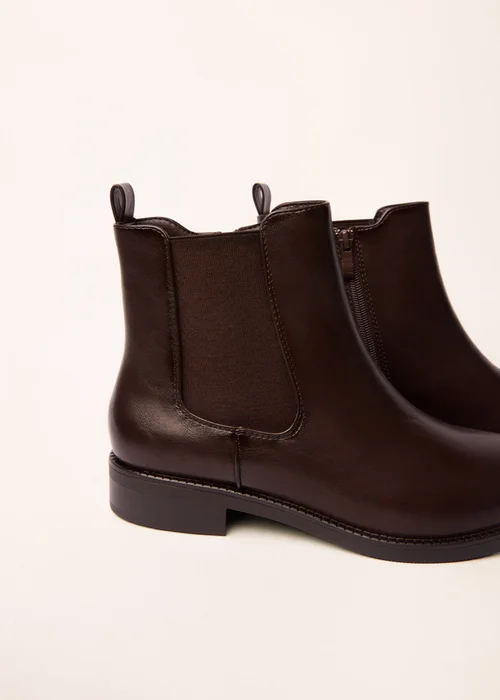 Blue Vanilla Brown Chelsea Ankle Boots - 5 Image 3