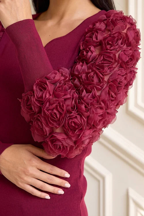 Roman Burgundy Lace Sleeve V-Neck Knit Top - 12 Image 4