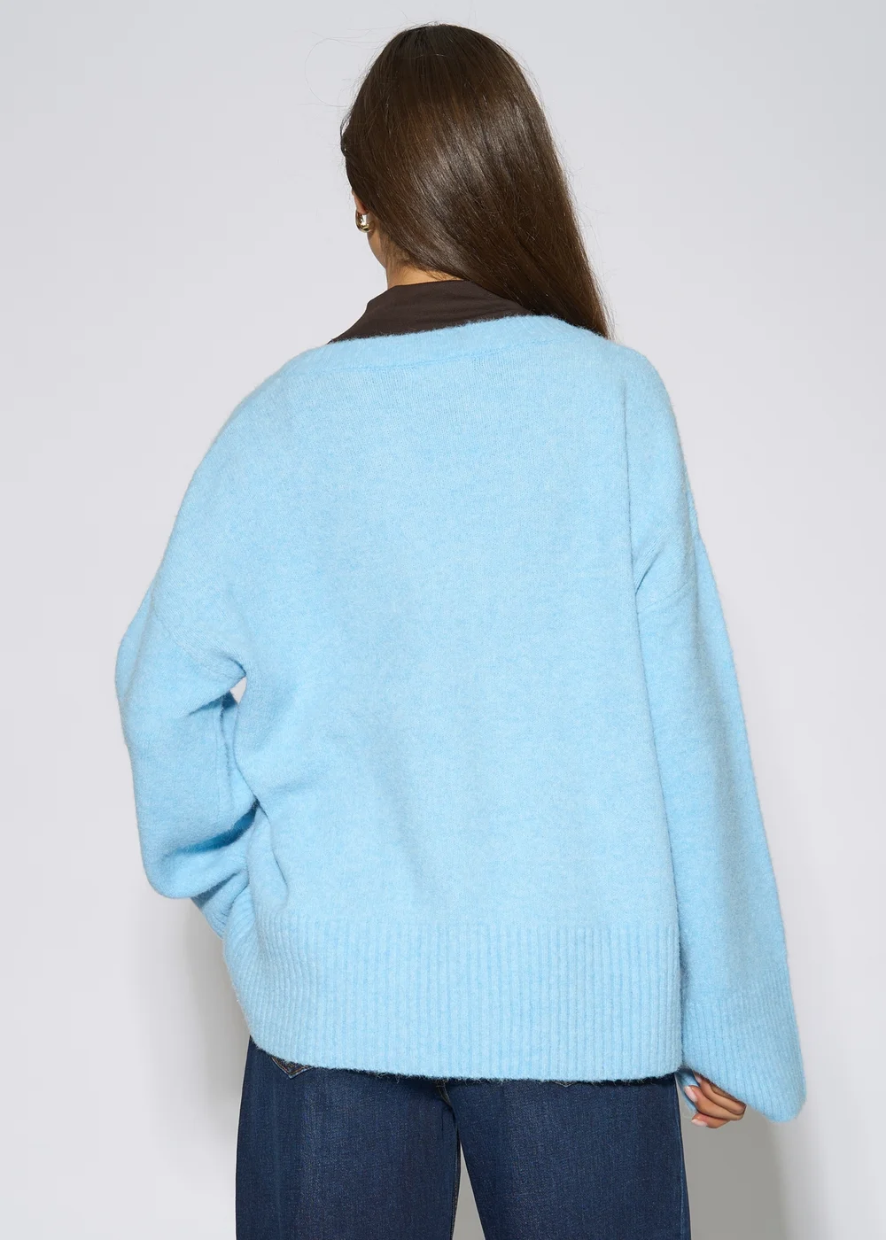 Gini London Blue Deep V Bright Blue Recycle Mix Knit Jumper - M/L Image 2