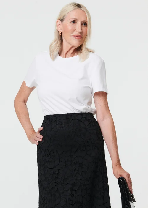 Izabel London Black Lace Texture Layer High Waist Maxi Skirt - 10 Image 4