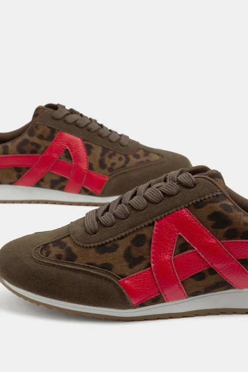 Yours Brown Leopard Slim Sole Trainers In Wide E Fit - 9 Wide Image 5