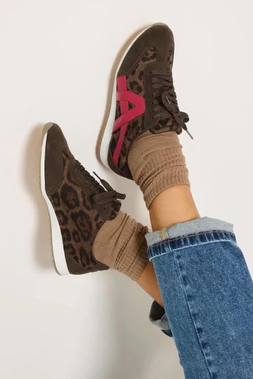 Yours Brown Leopard Slim Sole Trainers In Wide E Fit - 9 Wide Image 2