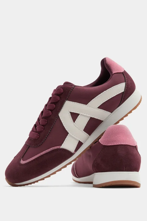 Yours Burgundy Red Slim Sole Trainers In Wide E Fit - 4 Wide Image 4