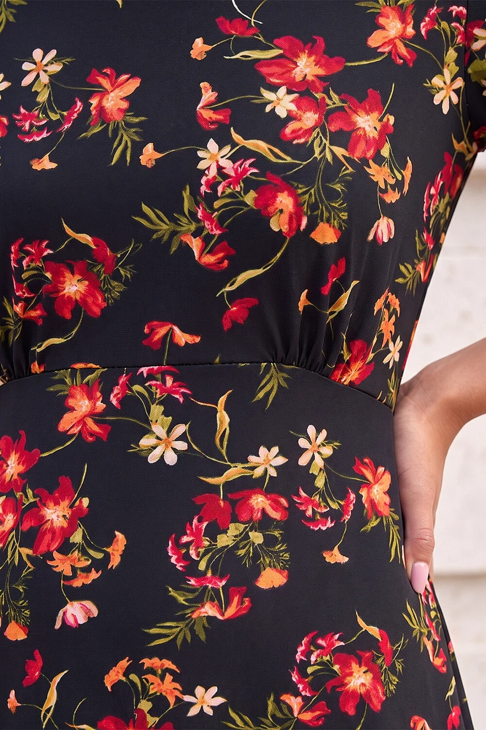 Roman Red Floral Print Short Dress - 16 Image 4