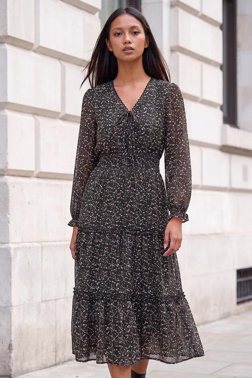 Roman Black Petite Ditsy Tiered Midi Dress - 18 Image 1