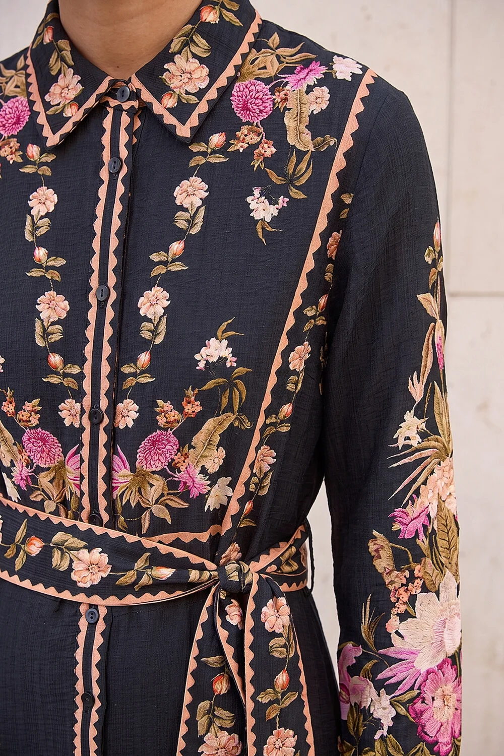 Roman Black Bordered Floral Dress - 12 Image 4