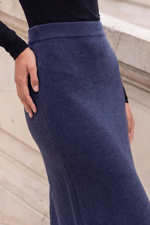 Roman Navy Petite Knitted Midi Skirt - 18 Image 4