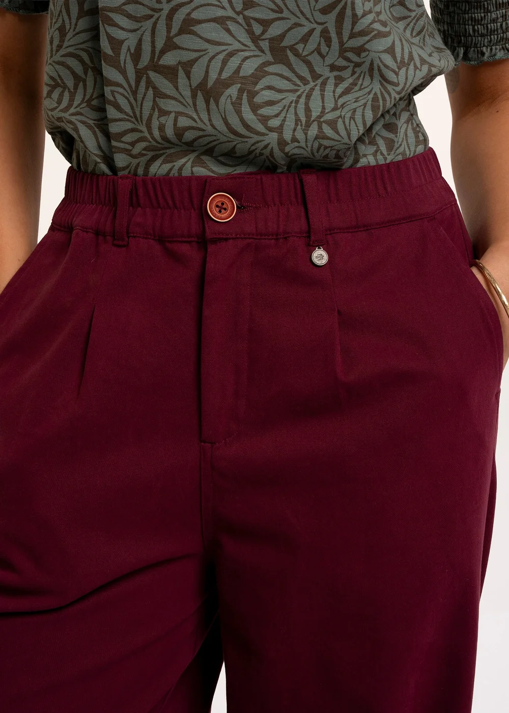 Brakeburn Burgundy Kael Trouser - 10 Image 4