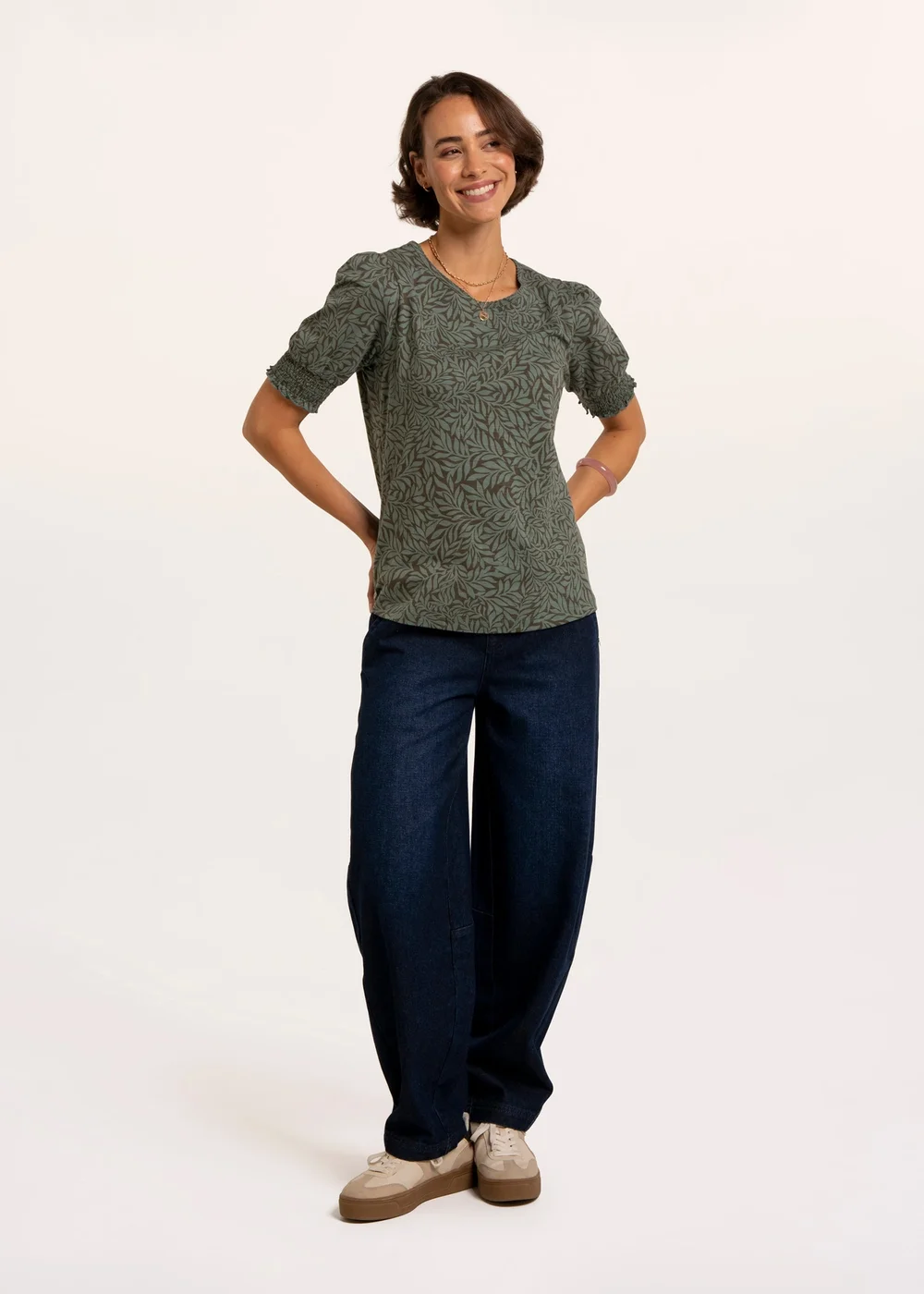 Brakeburn Green Barbe Printed Smocking Cuff Detail T-Shirt - 18 Image 1