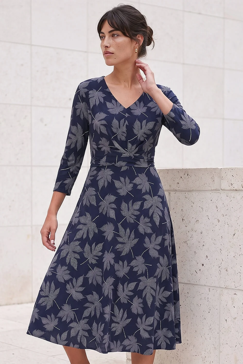 Roman Navy Leaf Puff Cross Dress - 14 Image 1