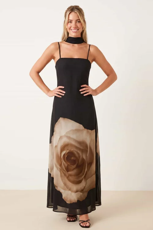Style Cheat Placement Scarf Print Maxi Dress in Black - 14 Image 1