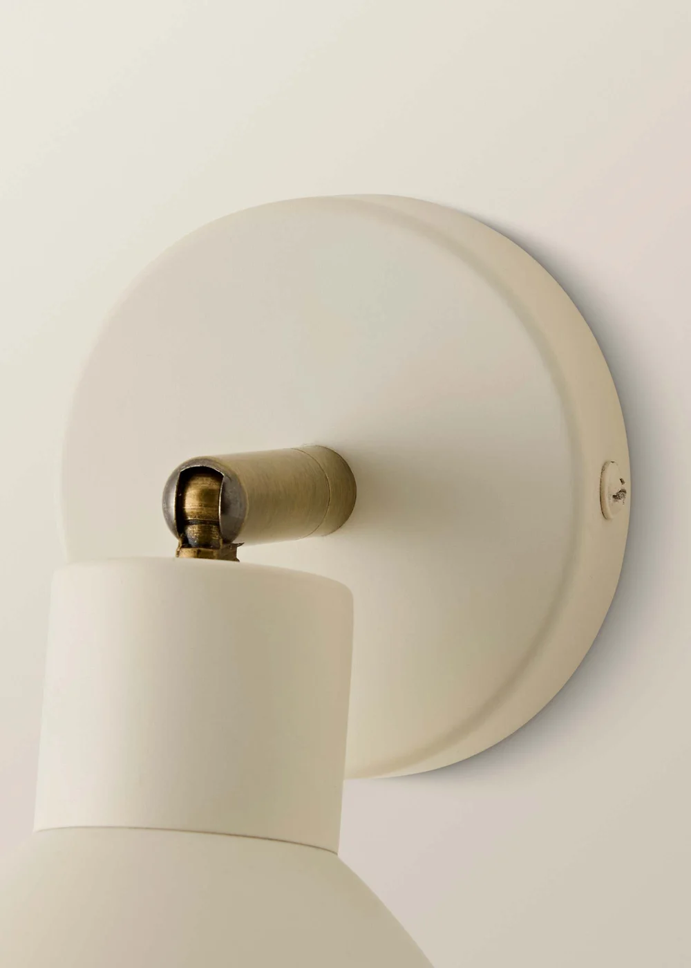 ValueLights Millie Cream Flower Scallop Wall Light - One Size Image 6
