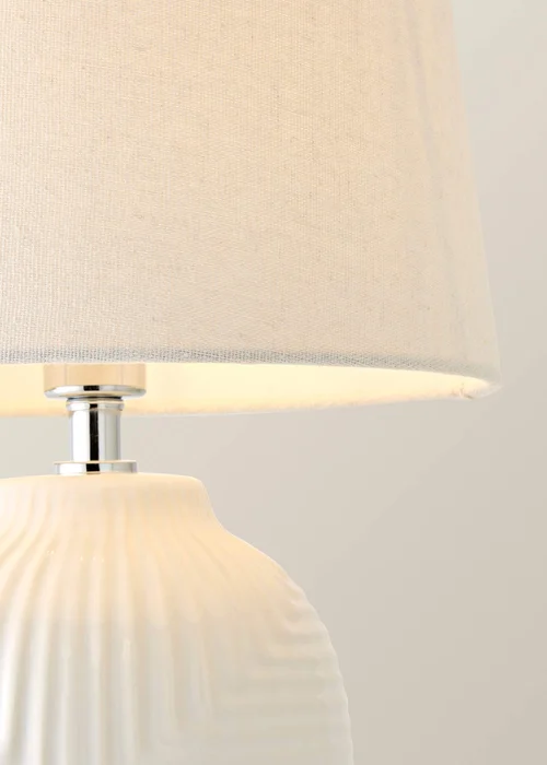 ValueLights Harrison White Medium Rechargeable Ribbed Ceramic Table Lamp - S Image 4