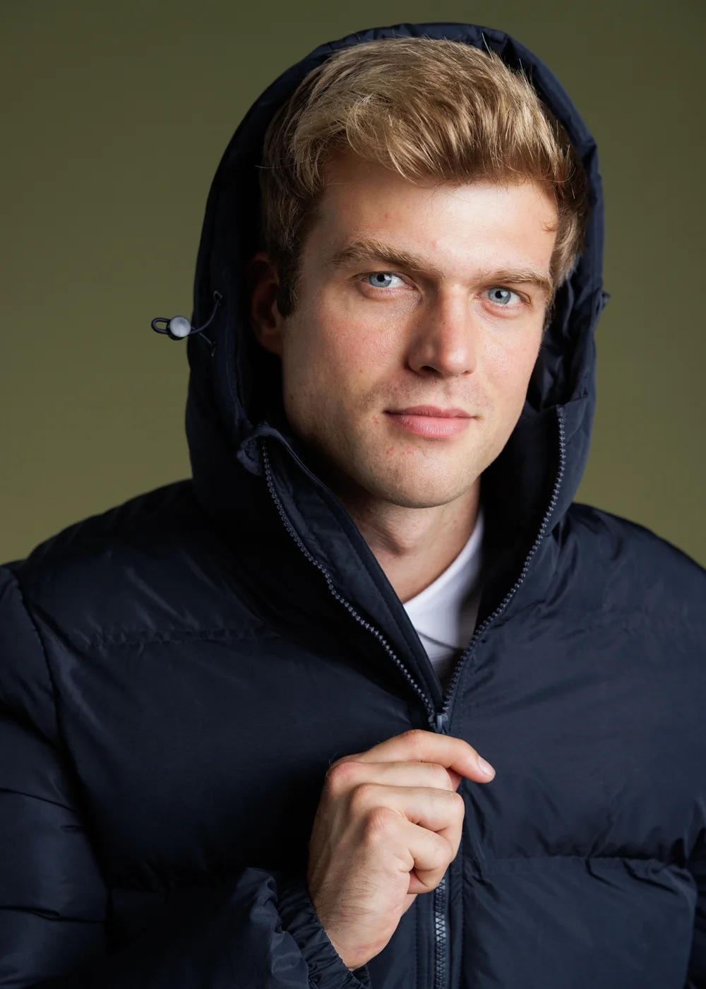 French Connection Navy Hooded Puffer Jacket with High Neck - S Image 3