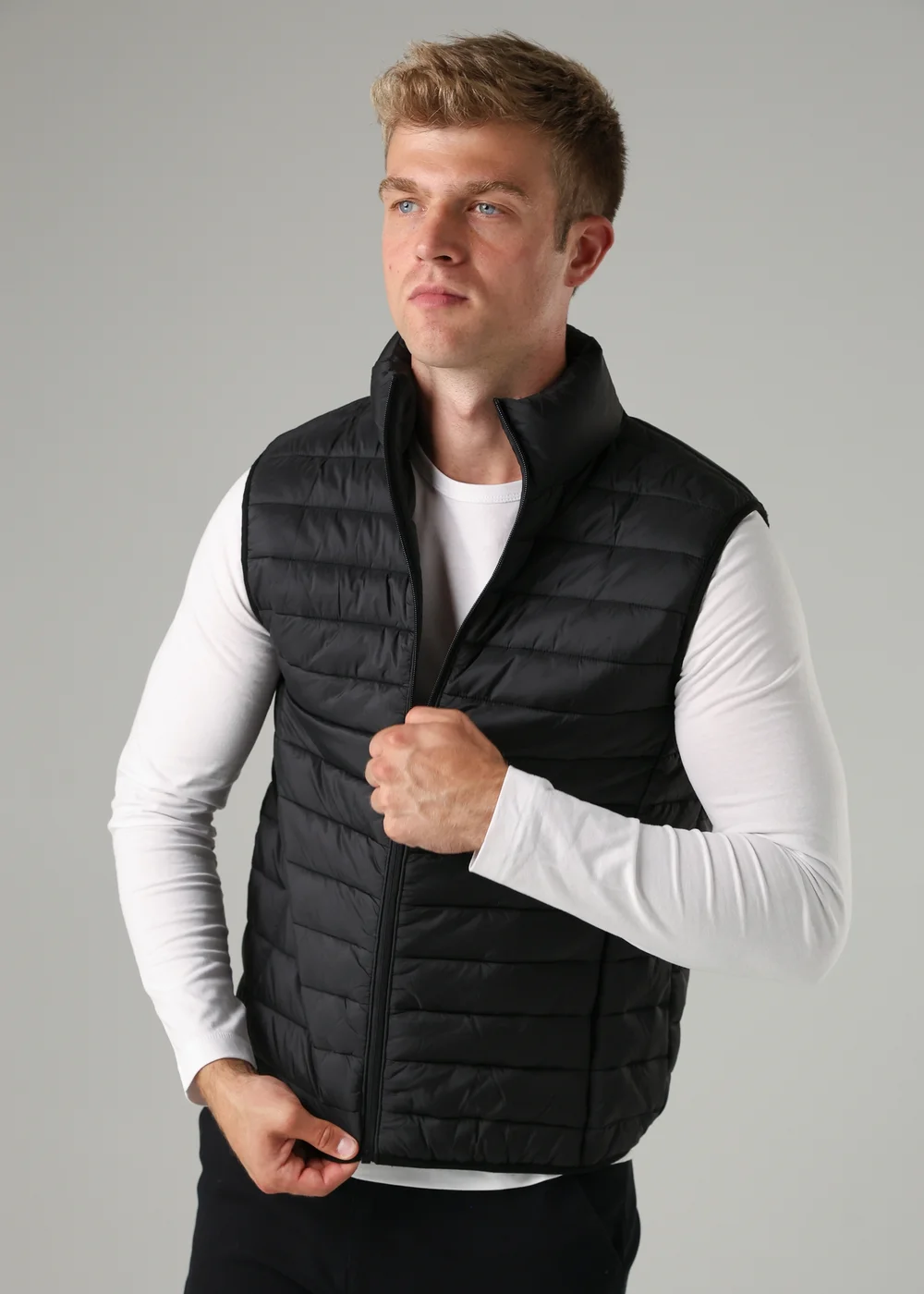 French Connection Black Superlight Puffer Gilet - S Image 4