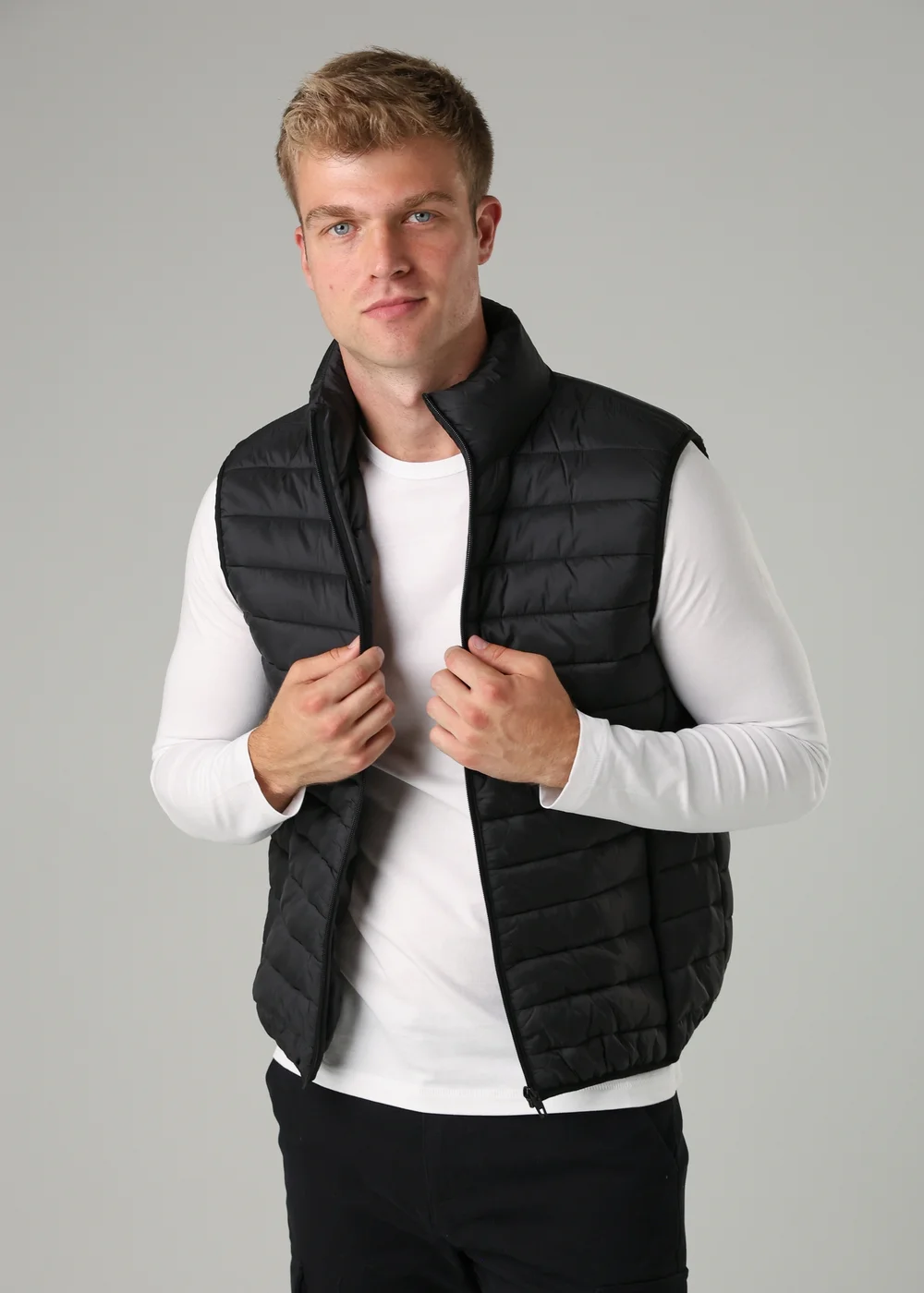 French Connection Black Superlight Puffer Gilet - S Image 3