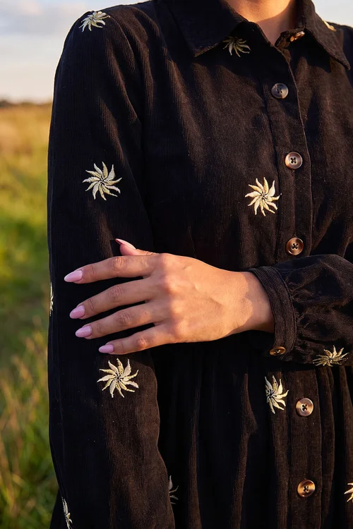 Roman Black Embroidered Cord Button Midi Dress - 18 Image 4