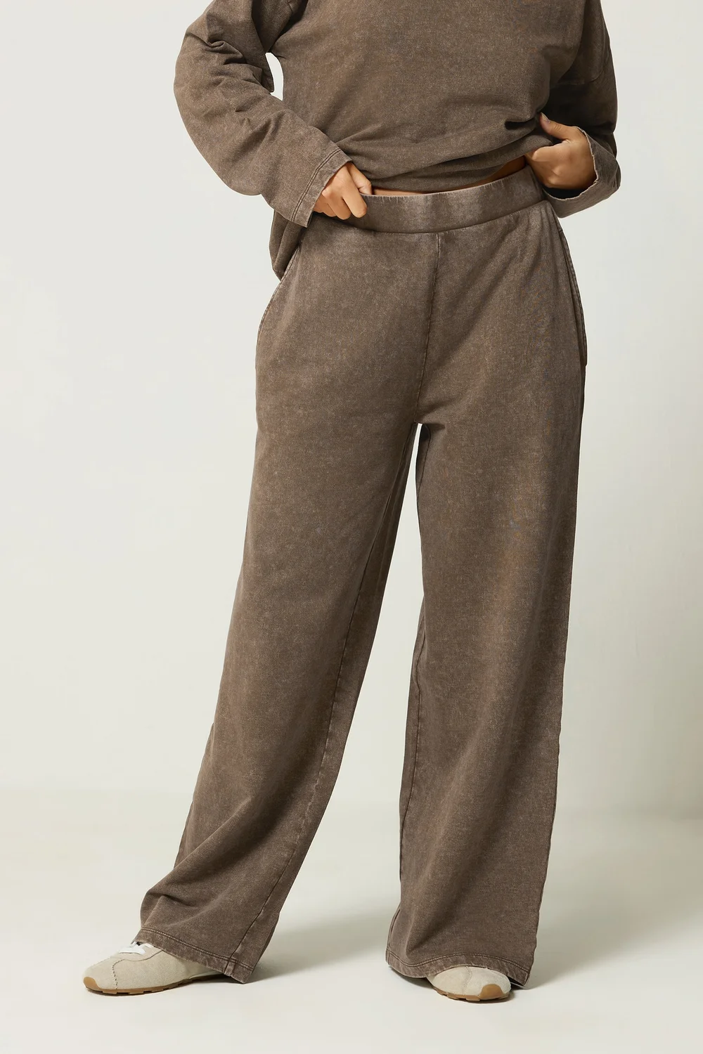 PixieGirl Petite Brown Acid Wash Wide Leg Joggers - 18/l27 Image 1