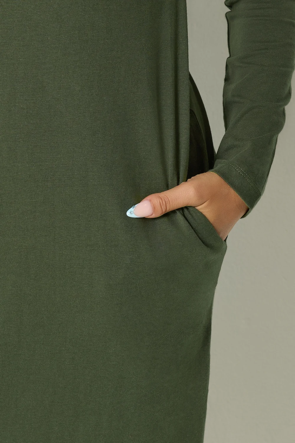 PixieGirl Petite Olive Green Long Sleeve Maxi Dress - 18 Image 4