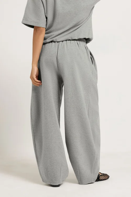PixieGirl Petite Grey Brushed Barrel Leg Trousers - 10 Image 3