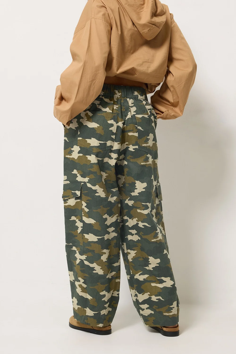 PixieGirl Petite Khaki Green Twill Camo Cargo Trousers - 8 Image 3