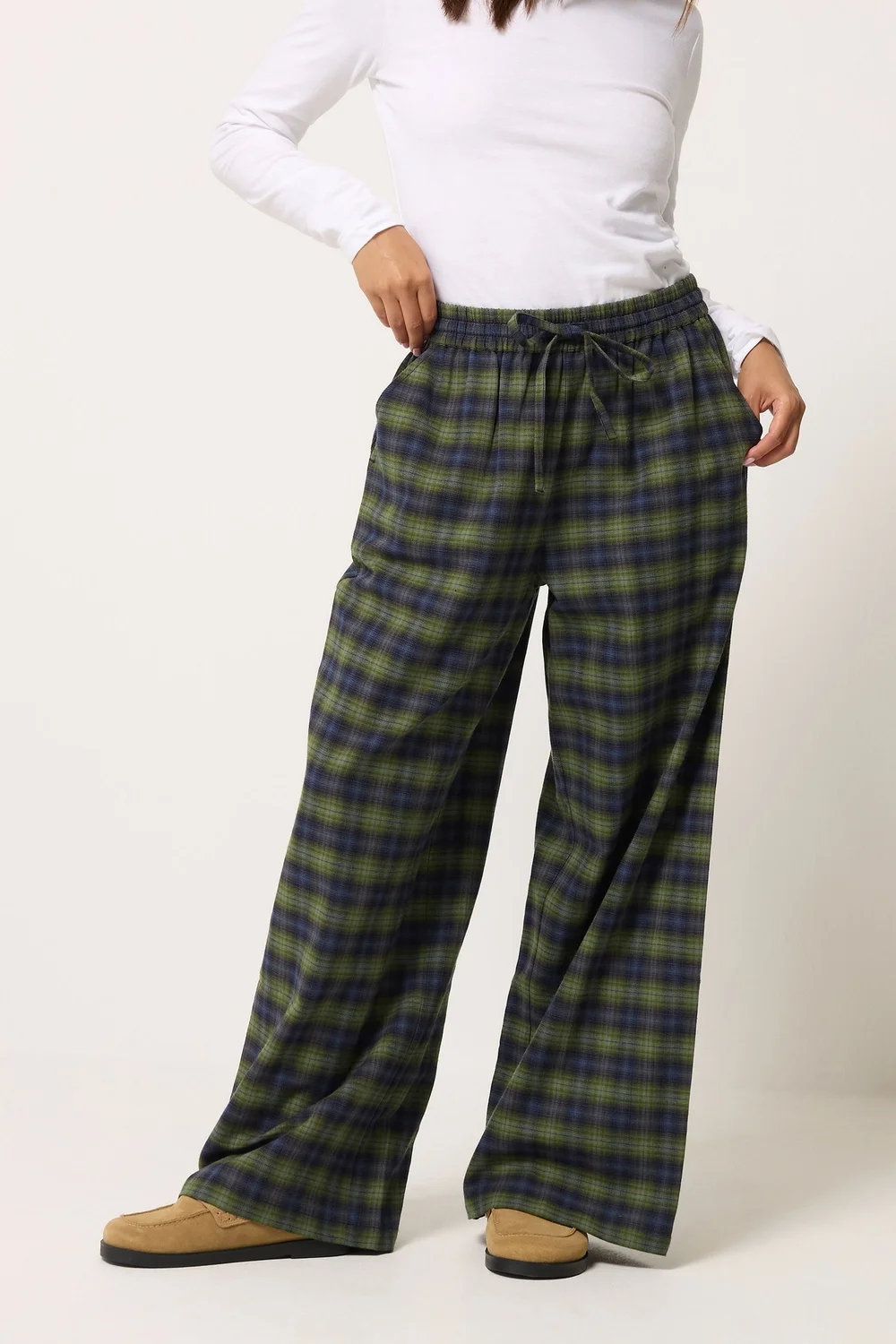 PixieGirl Petite Green Brushed Check Wide Leg Trousers - 18 Image 2