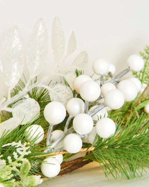 WeRChristmas White Berry Mixed-Tip Pre-Lit Artificial Christmas Garland 50 Warm White Leds 9 Ft - No Size Image 6