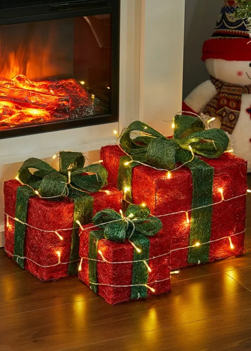 Lifeideas Red Set of 3 Light-Up Square Christmas Gift Boxes Glitter Presents Decoration - One Size Image 1