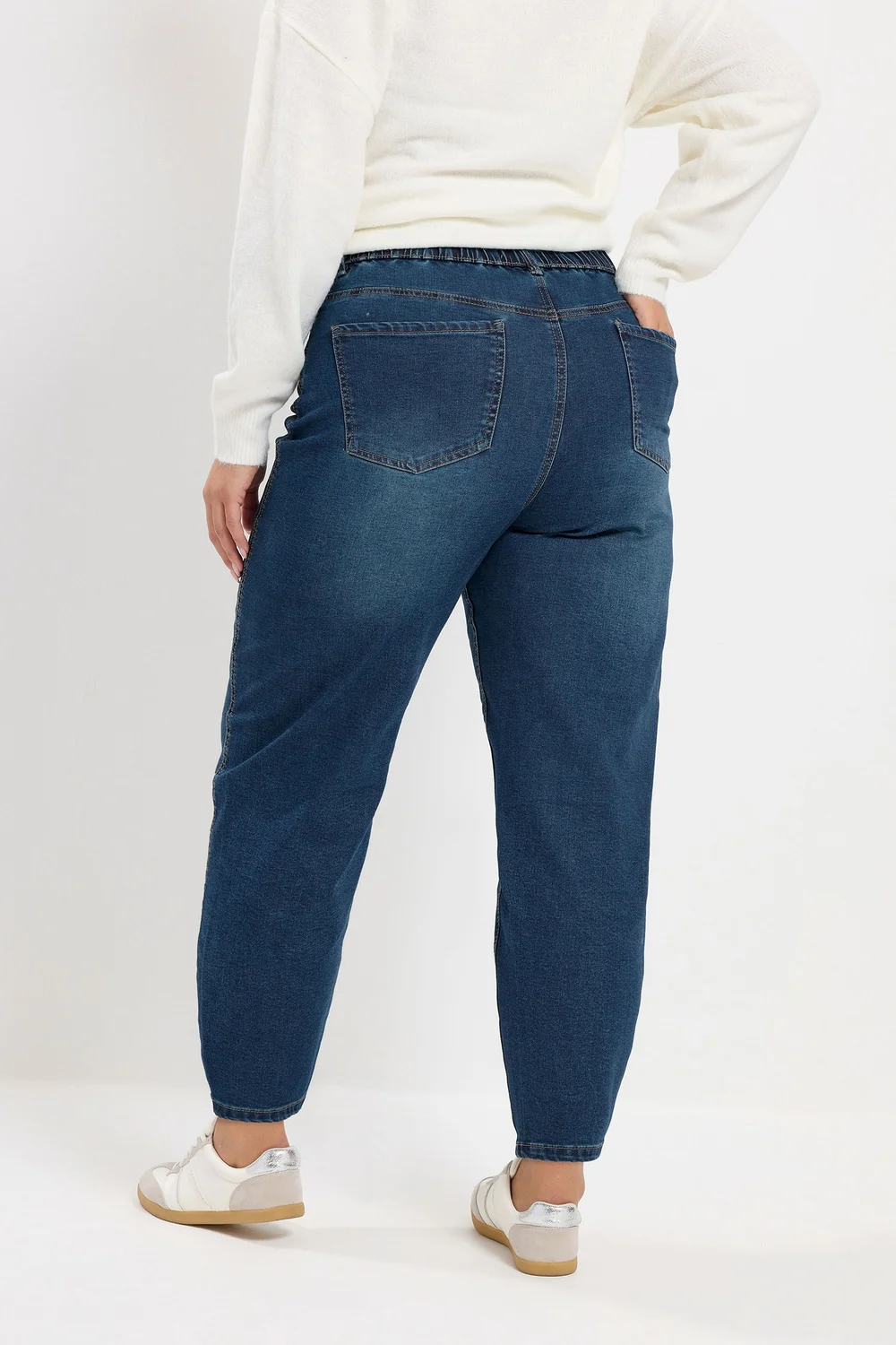 Yours Curve Indigo Blue Barrel Leg Jeans - 34-36/L28 Image 3