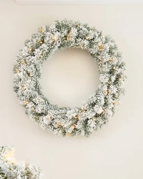WeRChristmas White Snow-Flocked Pre-Lit Christmas Wreath With Warm White Leds 76 Cm - No Size Image 1