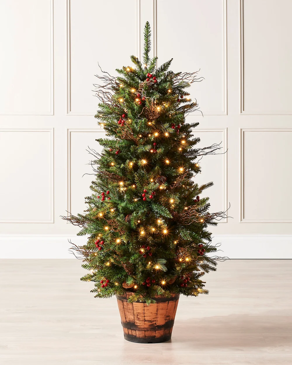 WeRChristmas Green Pre-Lit Potted Artificial Christmas Tree With Pinecones And Red Berries 200 Warm White Leds 4.5 Ft - No Size Image 2