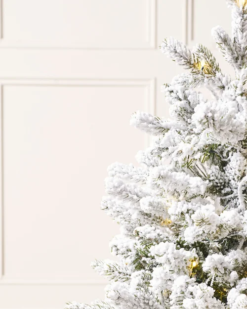 WeRChristmas Green Pre-Lit Snow-Flocked Potted Artificial Christmas Tree 80 Warm White Leds 3 Ft - No Size Image 2