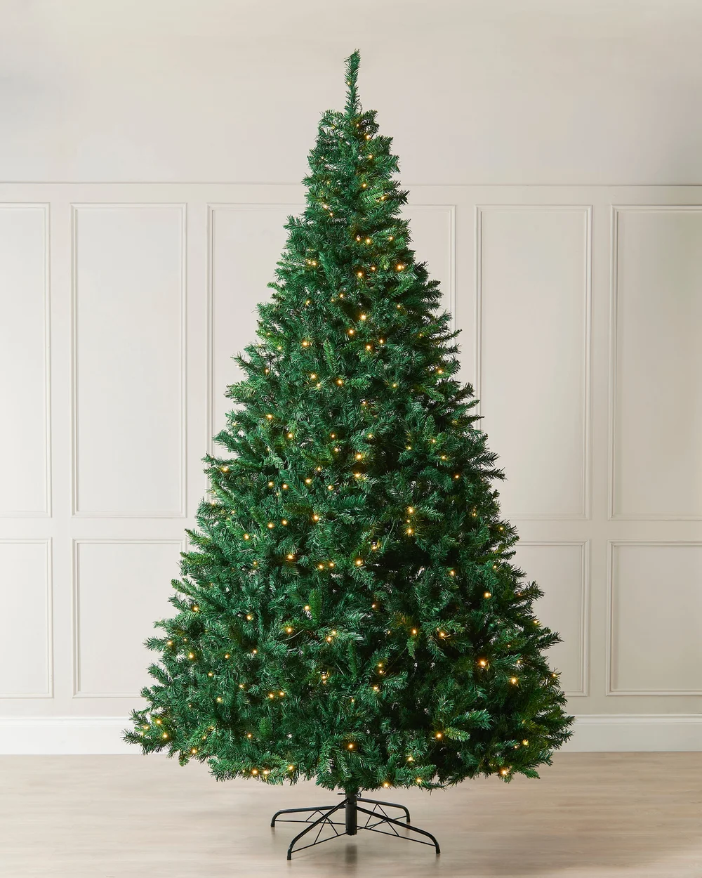 WeRChristmas Green Pre-Lit Mixed Pine Christmas Tree 9 Ft - No Size Image 2