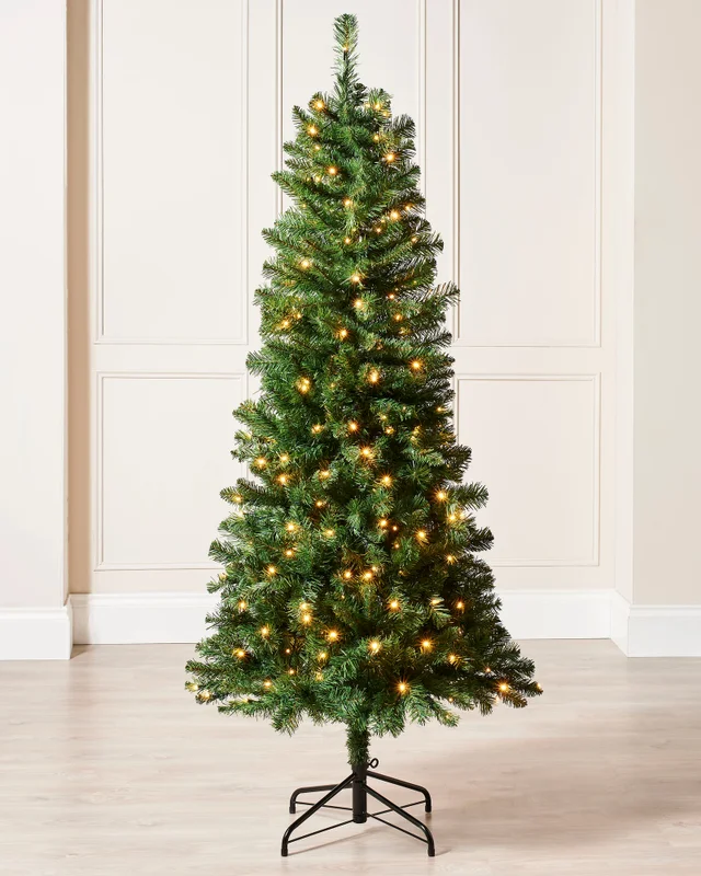 WeRChristmas Green Pre-Lit Slim Christmas Tree 6 Ft
