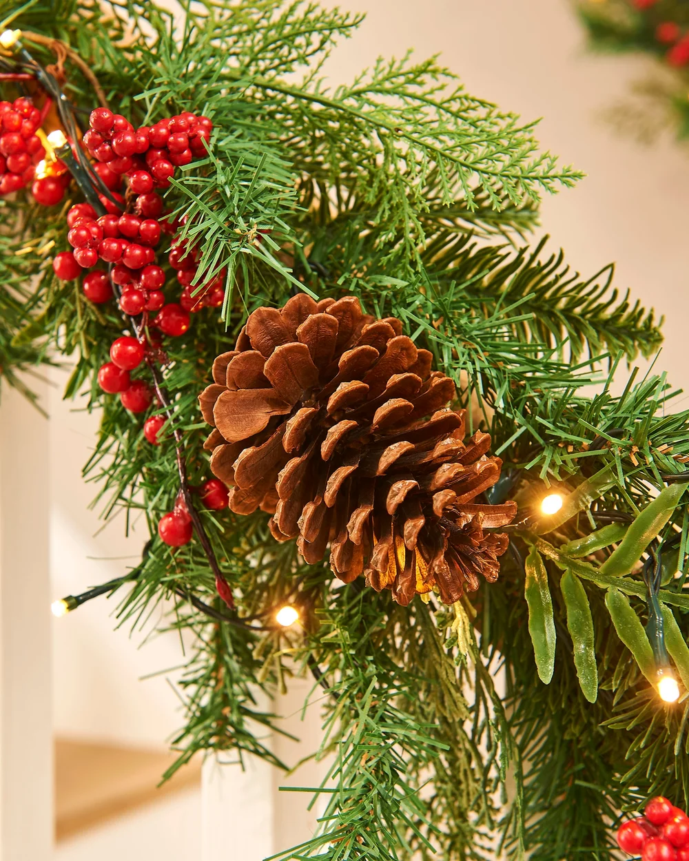 WeRChristmas Red Pre-Lit Artificial Christmas Garland With Pinecones And Red Berries 50 Warm White Leds 9 Ft - No Size Image 5