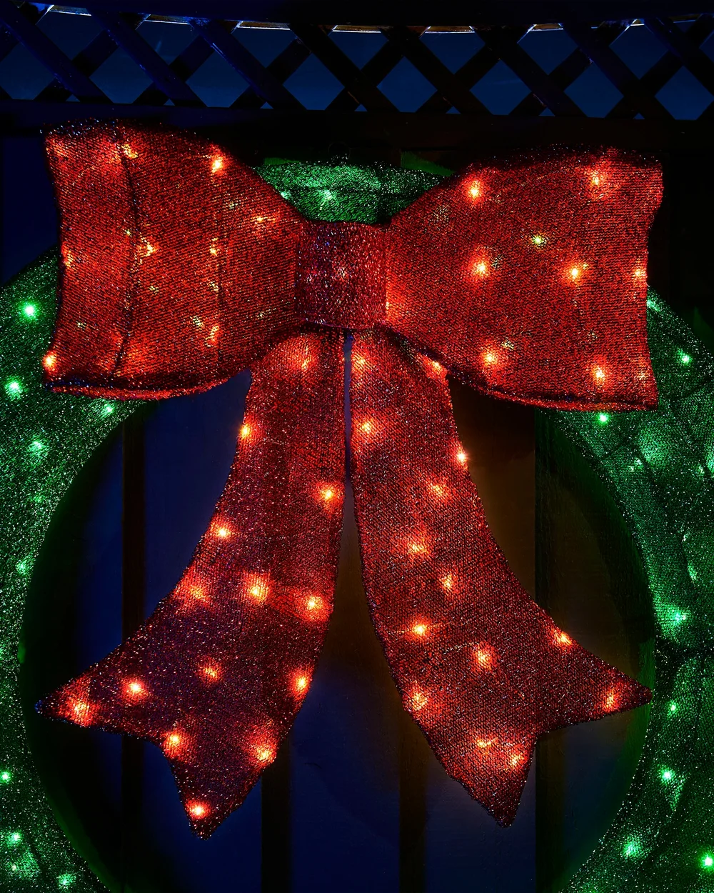 WeRChristmas Green Pre-Lit 3D Wreath Silhouette 85 Cm - No Size Image 3
