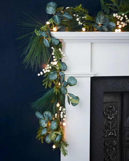 WeRChristmas Green Pre-Lit Artificial Christmas Garland With Eucalyptus And Berries 50 Warm White Leds 9 Ft - No Size Image 3